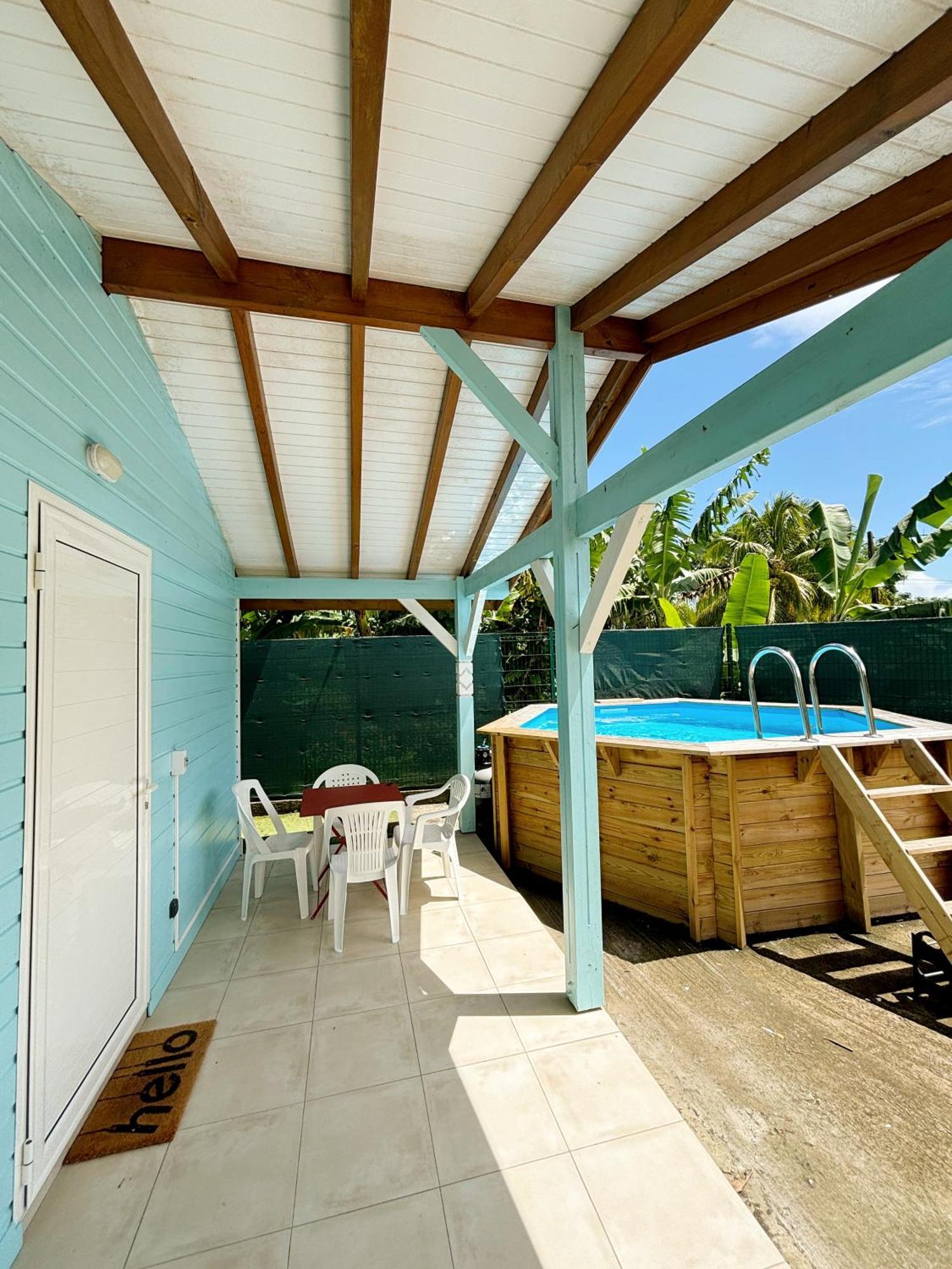 Bunghello Village Piscine & Spa Trois-Rivieres Luaran gambar